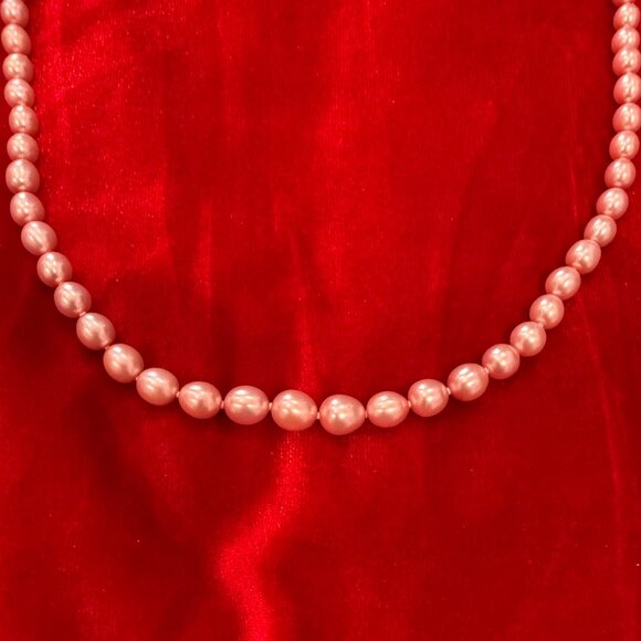 VINTAGE PINK FRESH WATER PEARLS NECKLACE - Picture 2 of 7